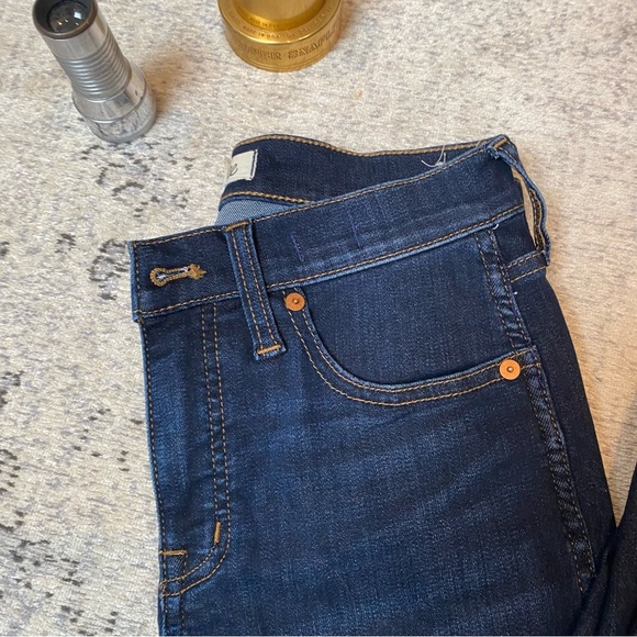 Madewell Mid-rise Stove Pipe Jeans - Picture 4 of 8